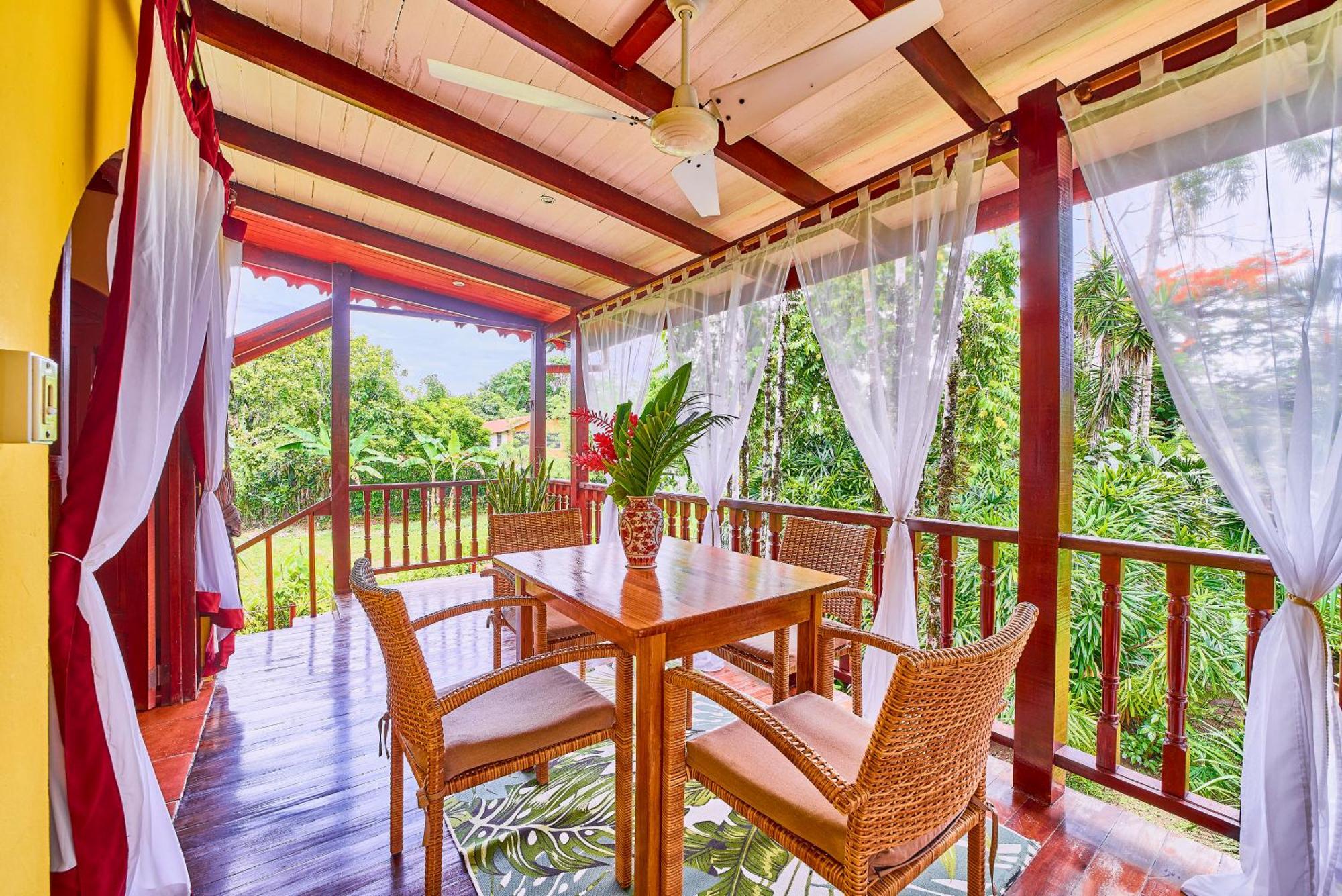 Hotel El Encanto Cahuita Esterno foto