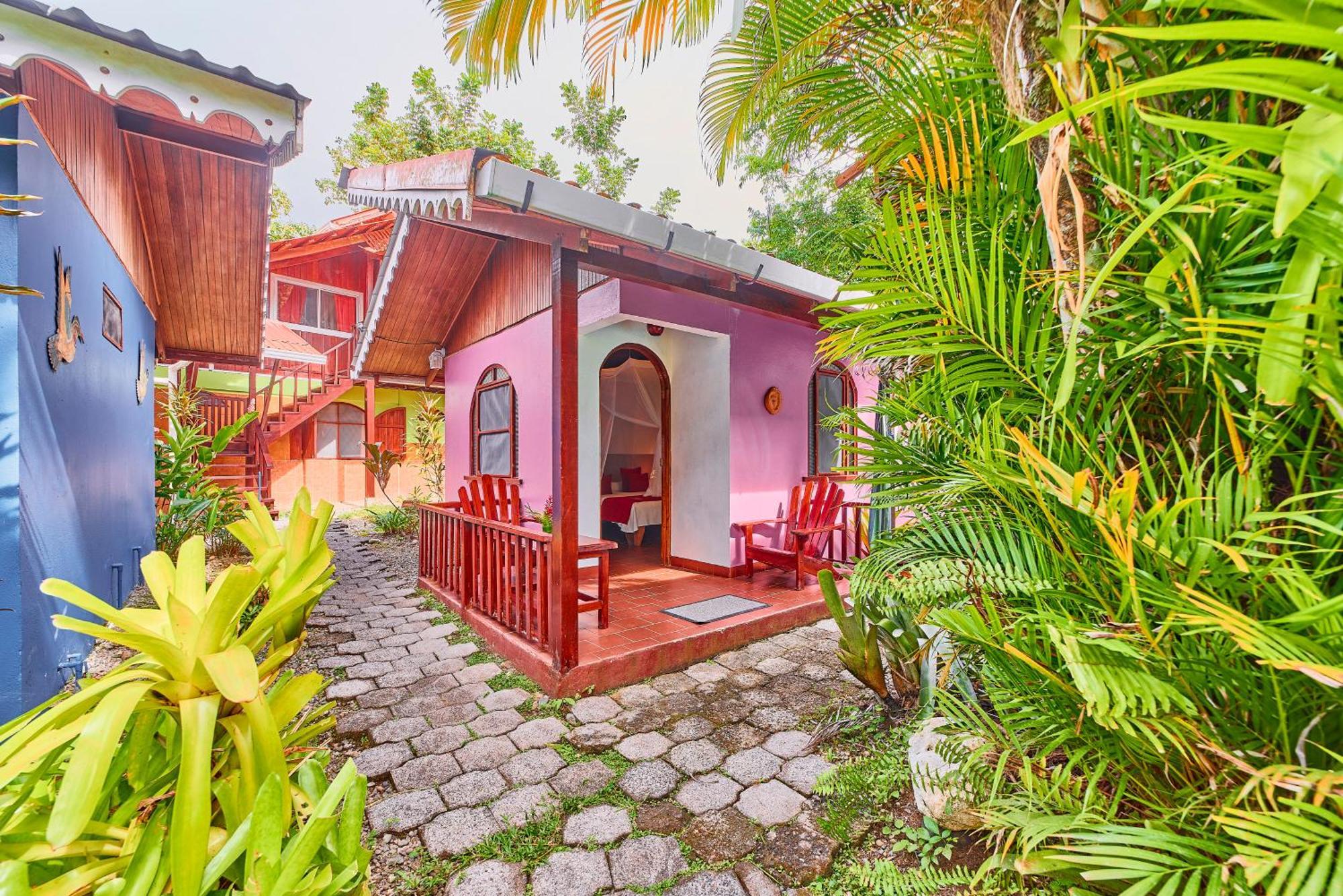 Hotel El Encanto Cahuita Esterno foto